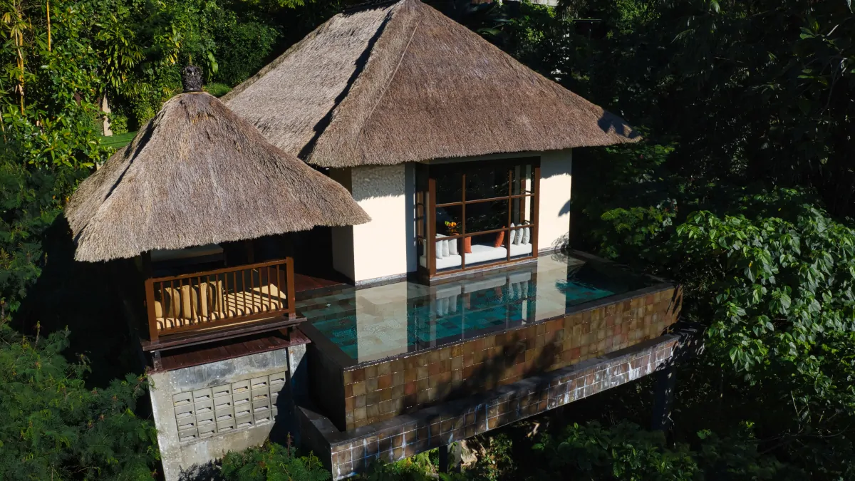 private jungle villa Ubud Bali secluded luxury Hanging Gardens environment