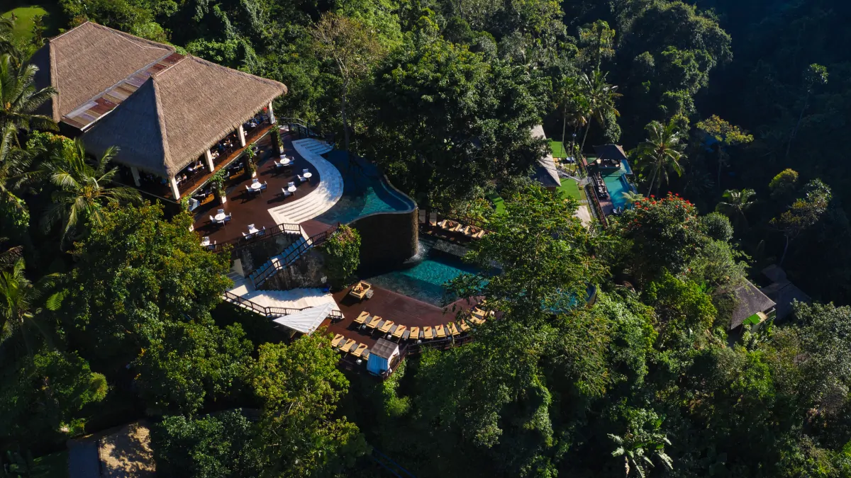 Hanging Gardens of Bali Ubud jungle wellness environment immersive luxury stay